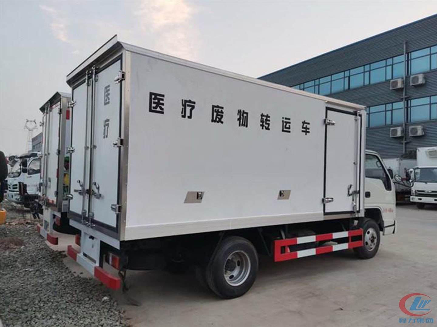 腾博会医疗废物转运车