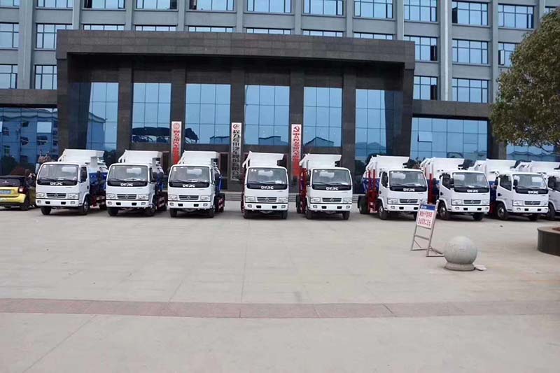 腾博会餐厨垃圾车