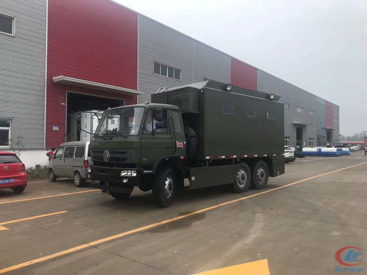 腾博会高端后勤保障车系列新型餐车