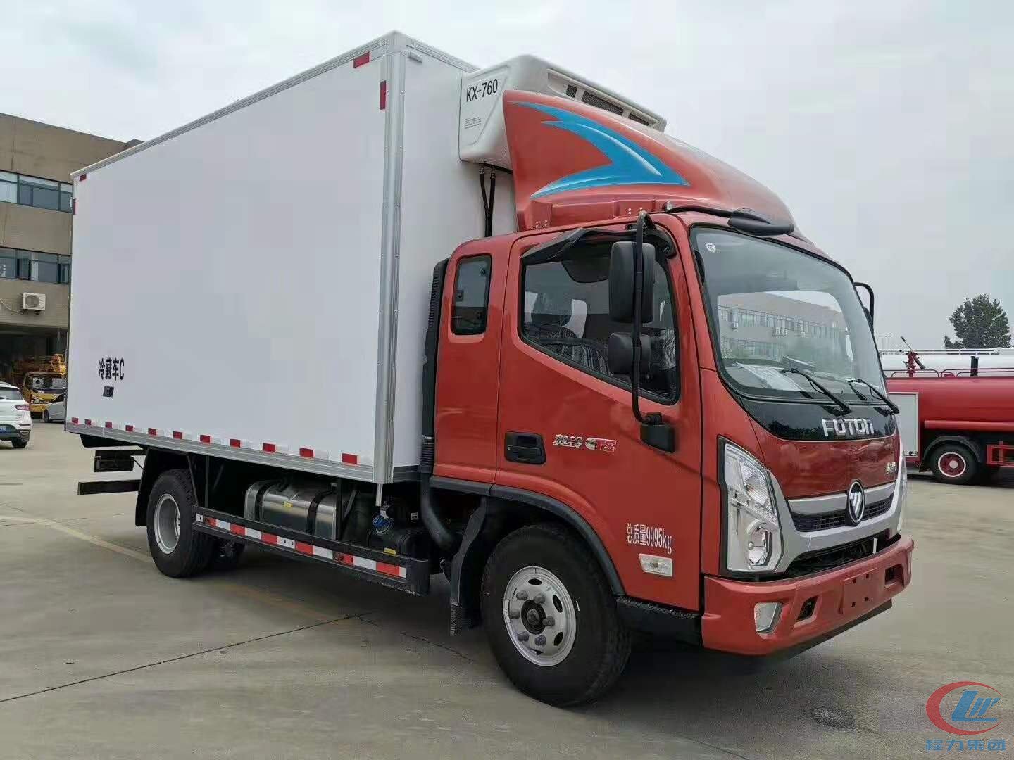 腾博会福田奥铃冷藏车
