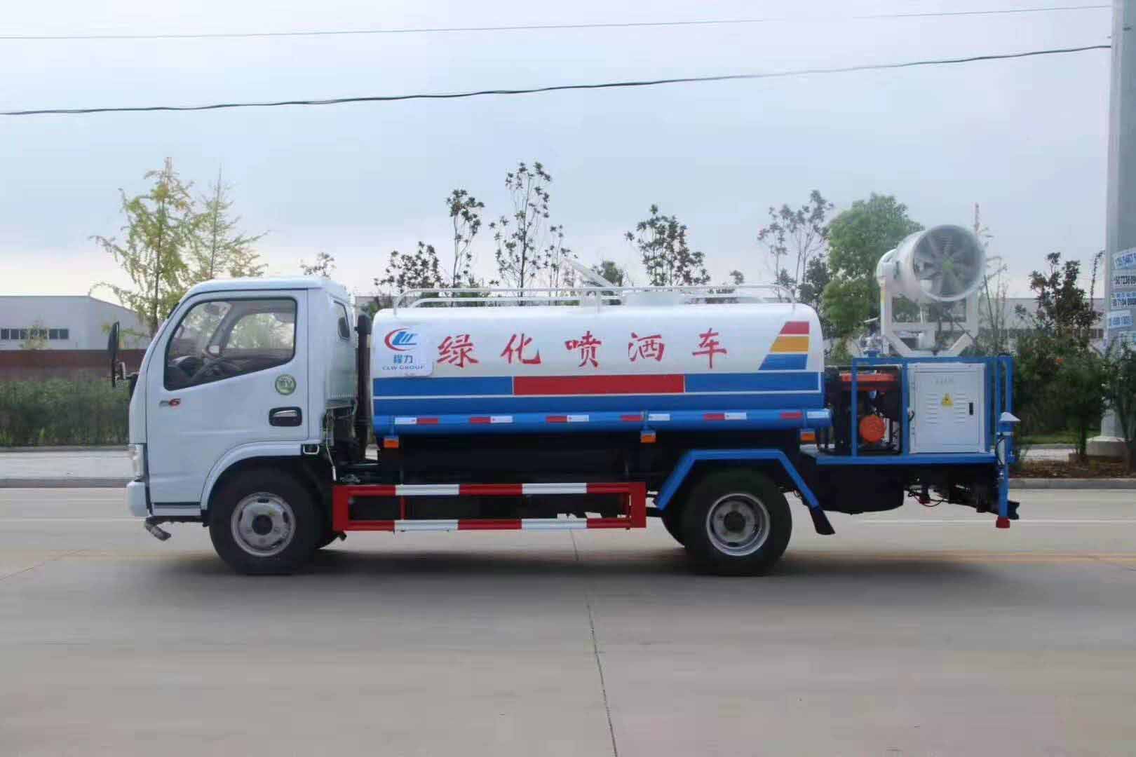 腾博会威牌东风5方雾炮洒水车