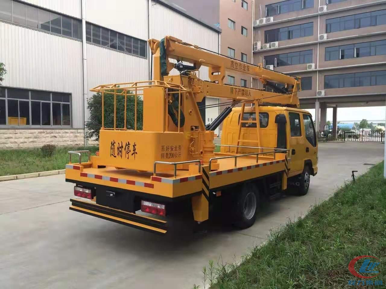 腾博会威牌江淮高空作业车