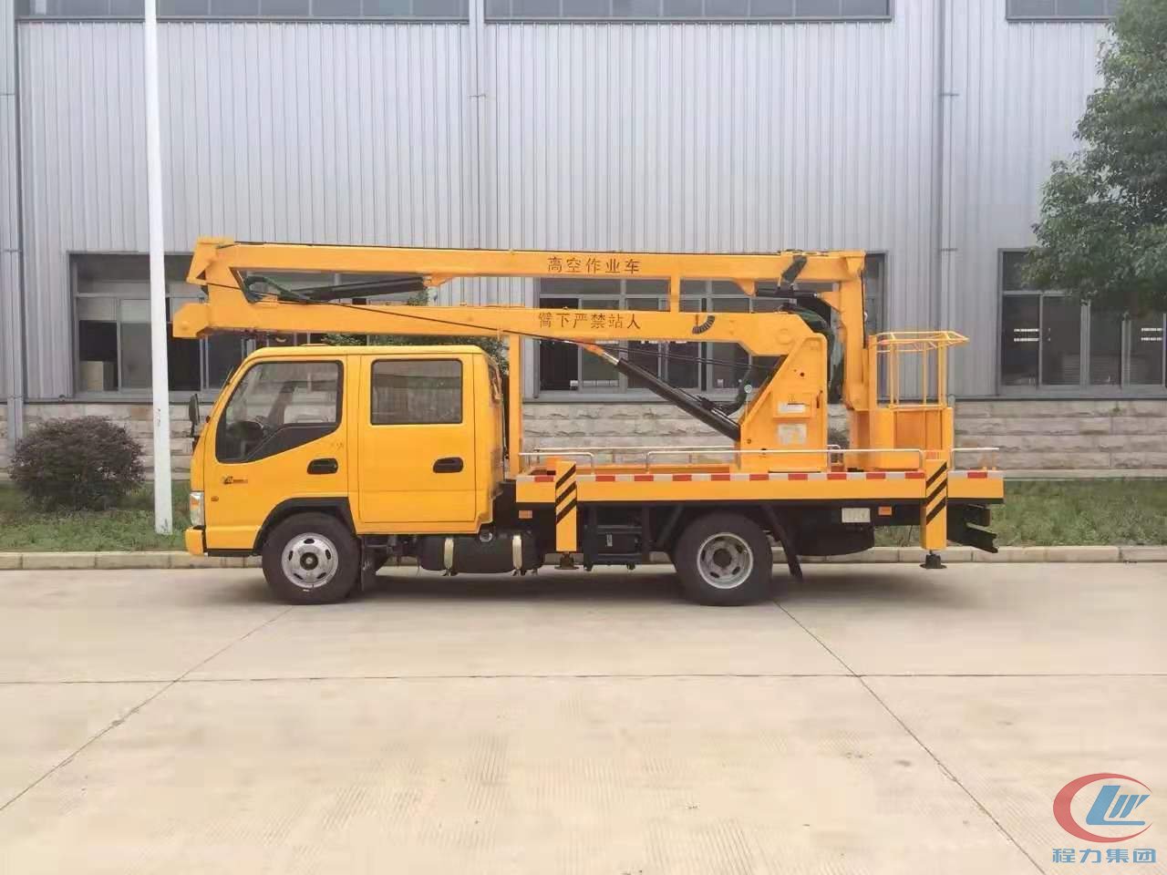 腾博会威牌江淮高空作业车