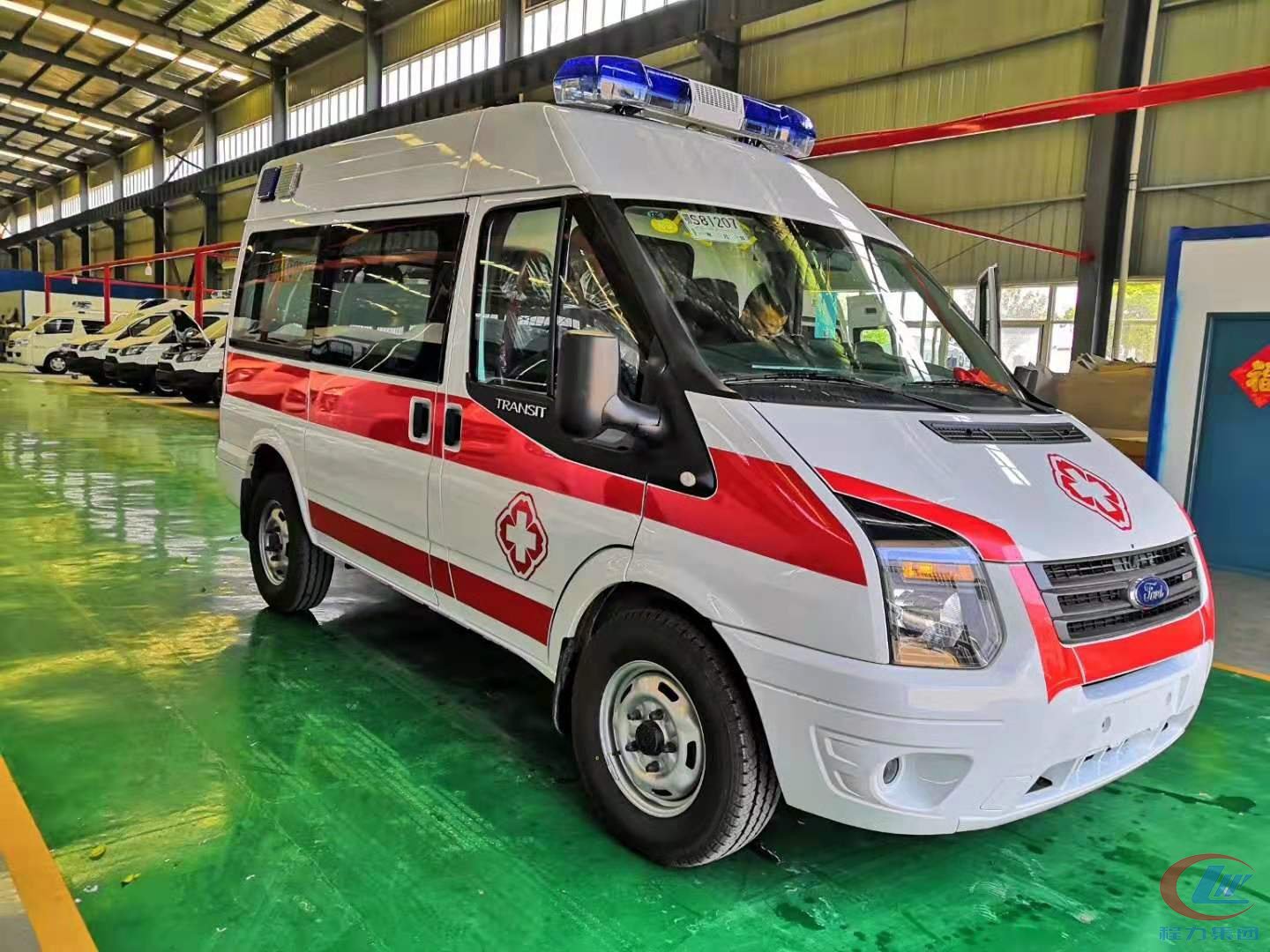 腾博会集团福特新世代V348监护型/运转型救护车