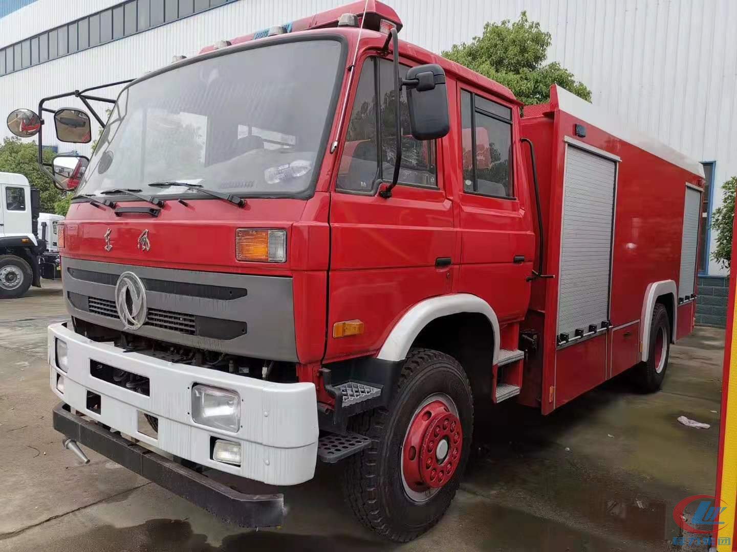 腾博会专汽东风153水罐消防车