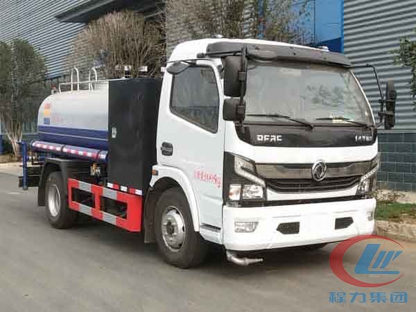 东风腾博会新能源洒水车
